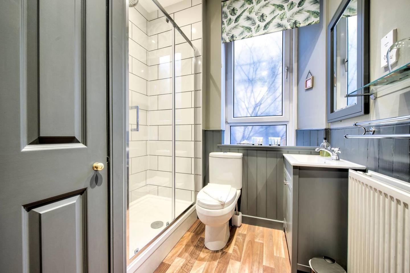 Guestready - Stylishly Presented City Centre Ap Единбург Екстер'єр фото