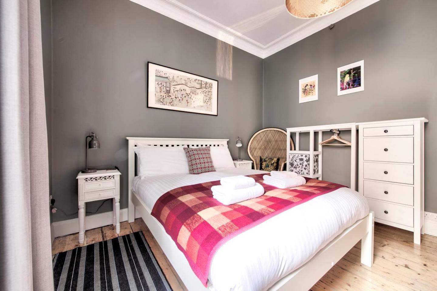 Guestready - Stylishly Presented City Centre Ap Единбург Екстер'єр фото